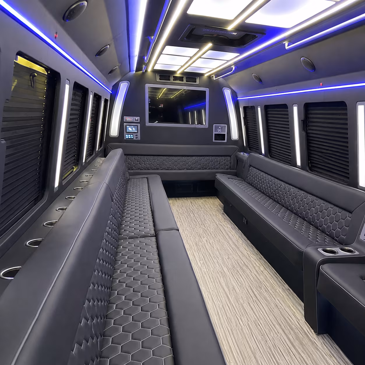 blog rent a bus to disneyland resort hero