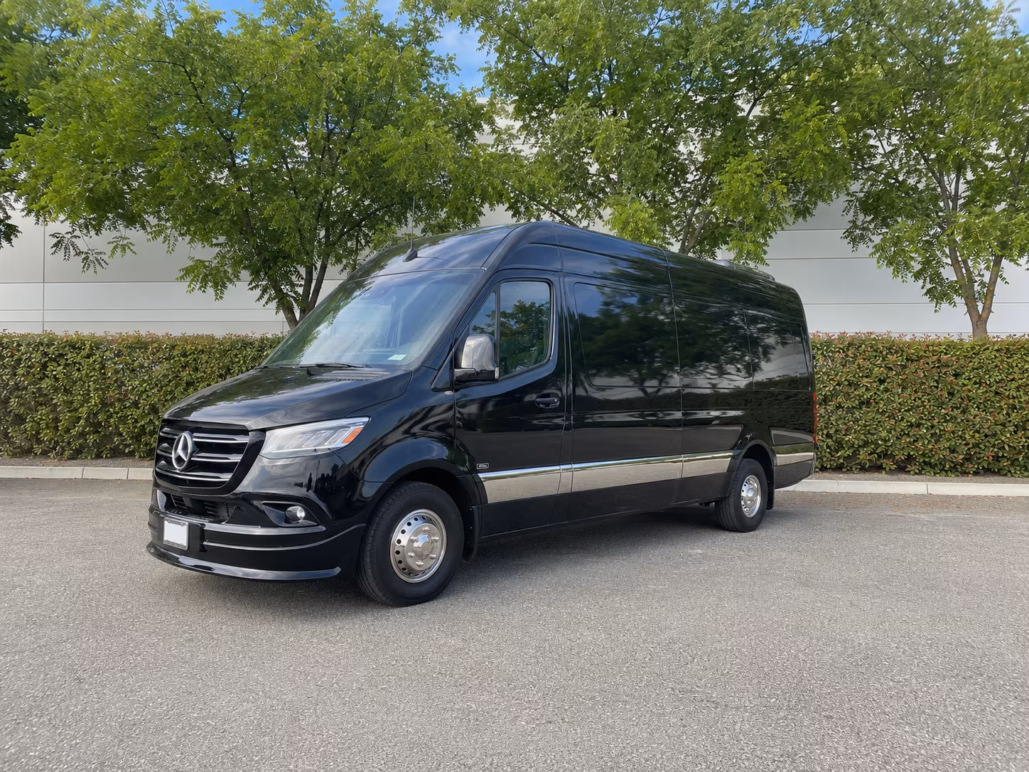 arrange transportation for your next airport transfer 3