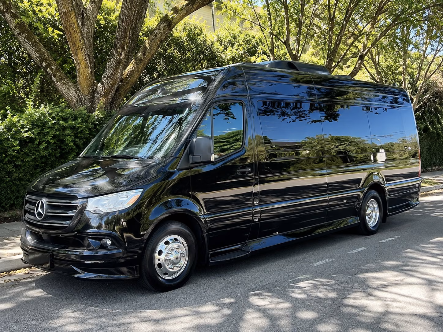 arrange transportation for your next bachelor or bachelorette party 2