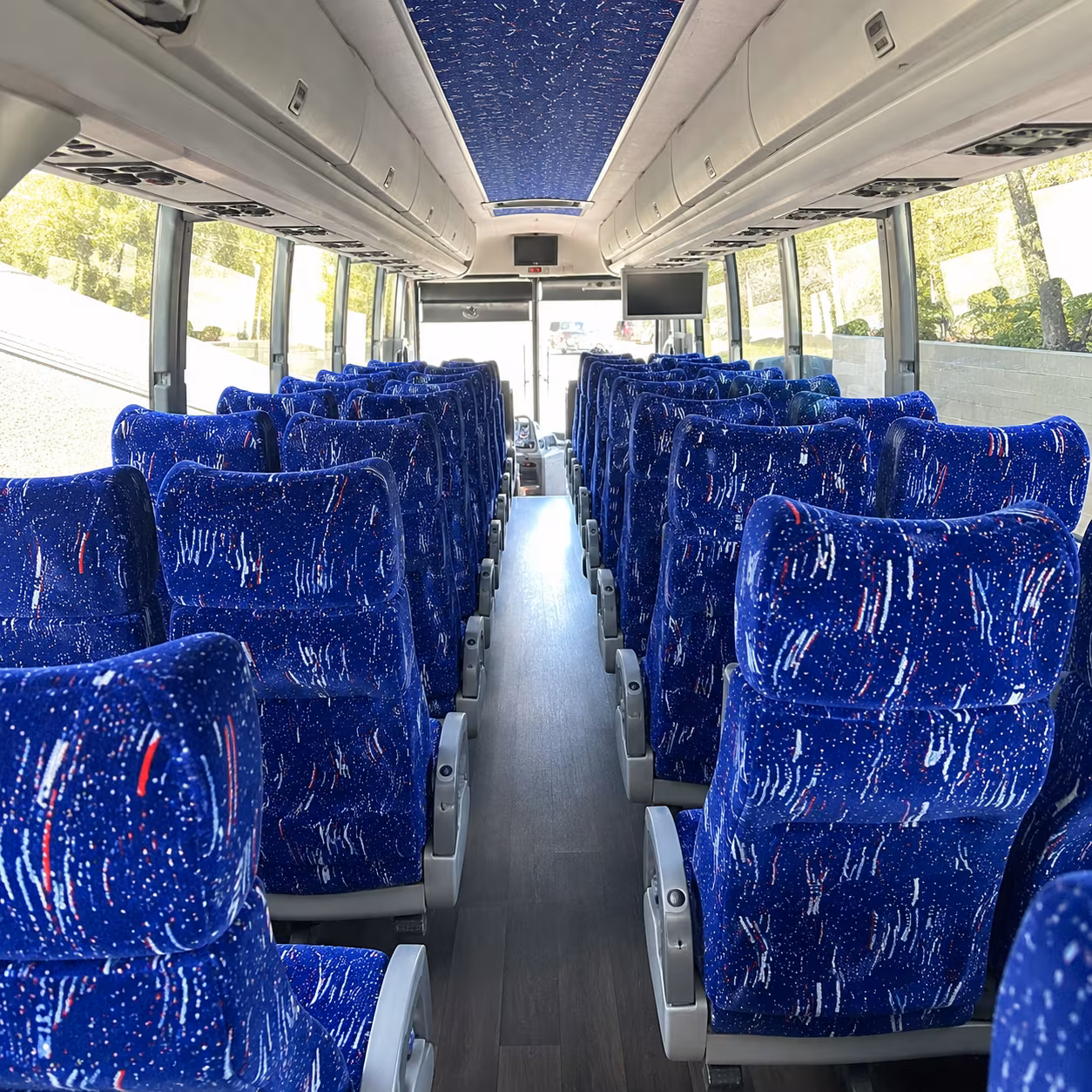 charter buses for conventions and corporate events at the anaheim convention center