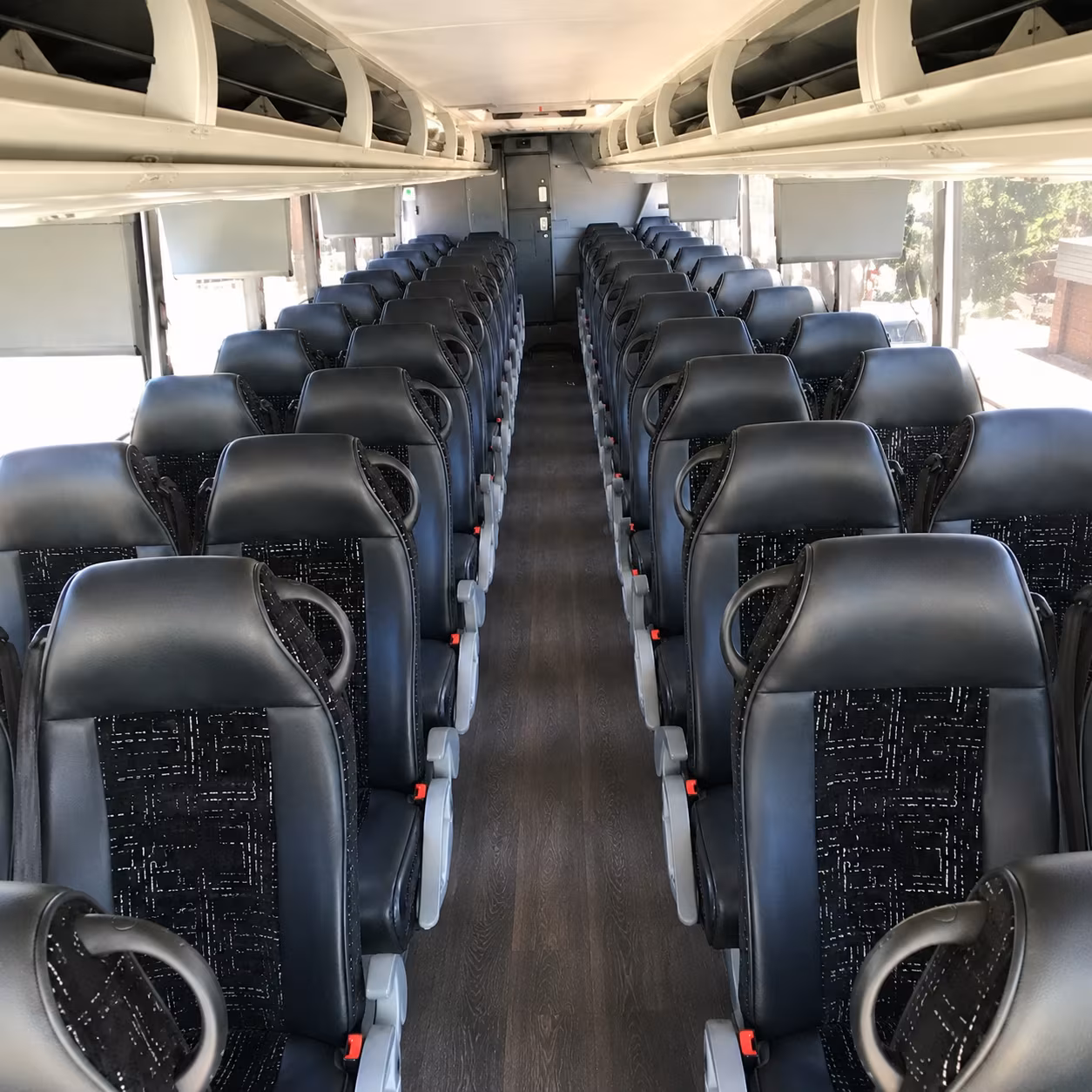 charter buses to dodger stadium for large fan groups