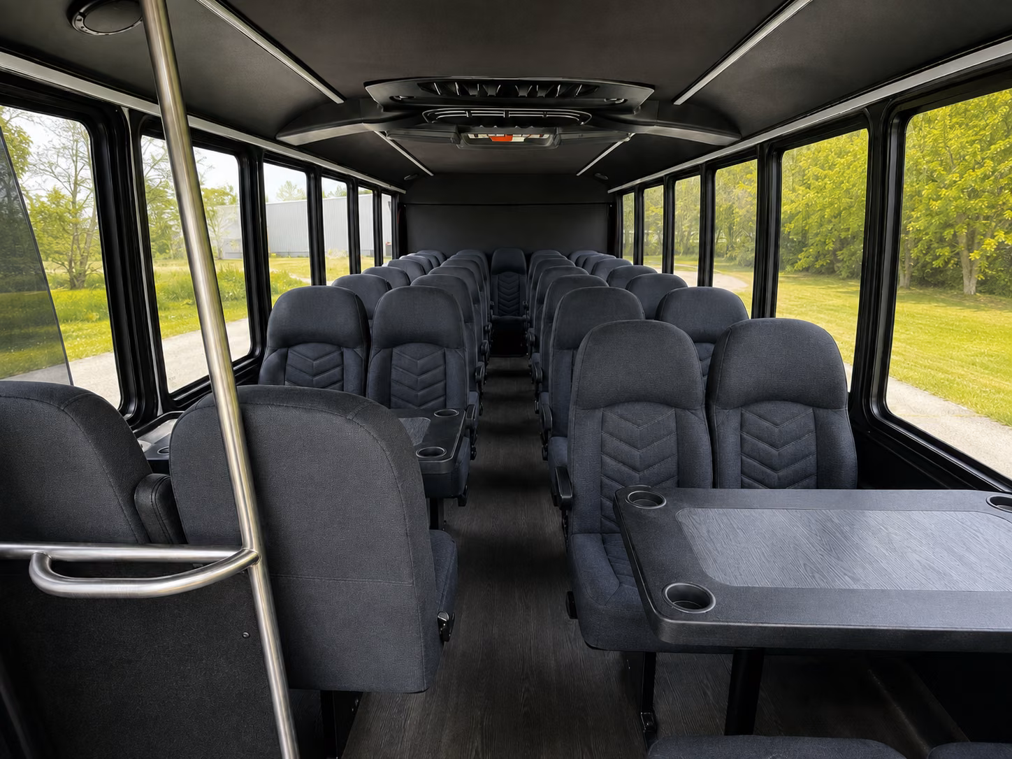santa ana 20 passenger minibus interior