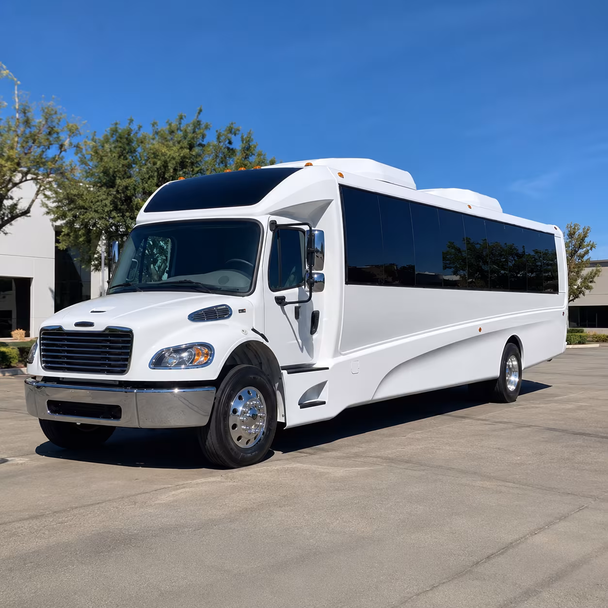 santa ana 30 passenger minibus