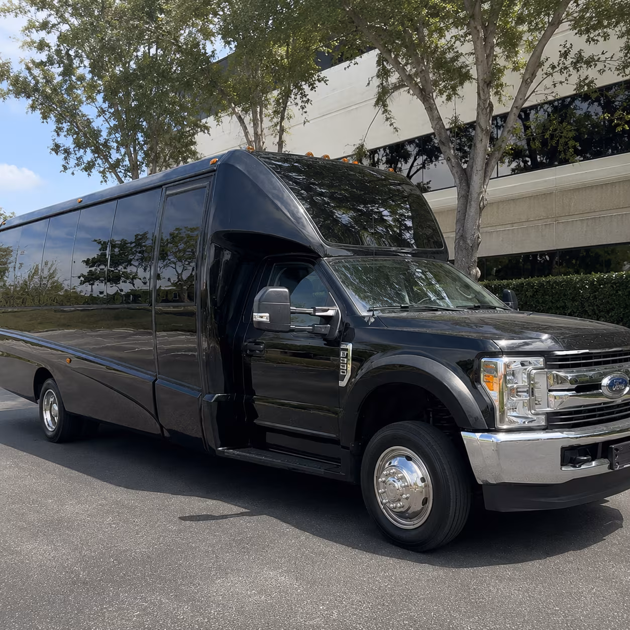 santa ana holiday party bus rental